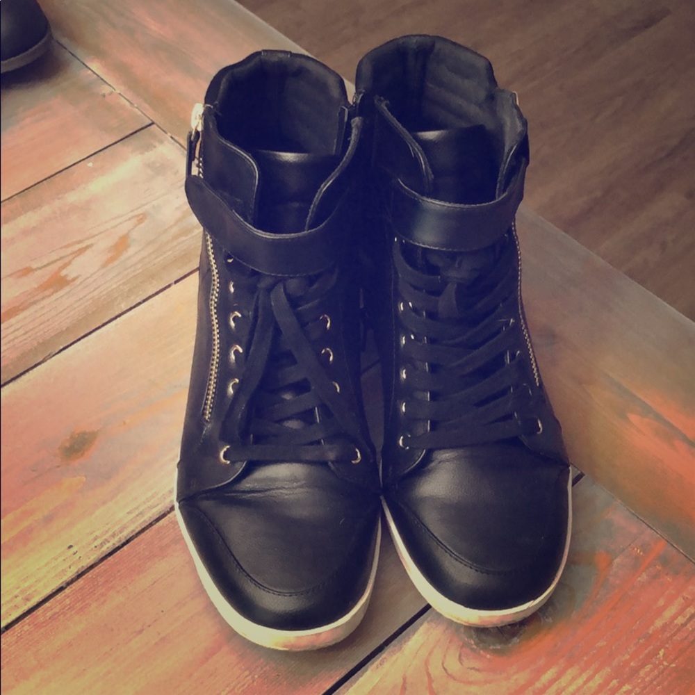 Black Mix No. 6 Sneaker